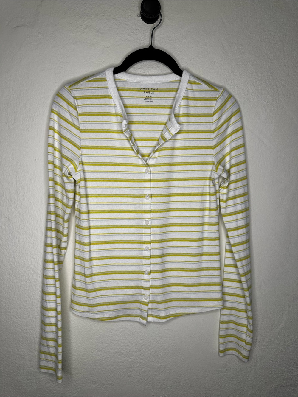 American Eagle Outfitters White and Yellow Striped Long Sleeve Button-Up Top